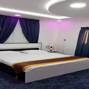 فندق Oyo 574 Edraj Furnished Units 2