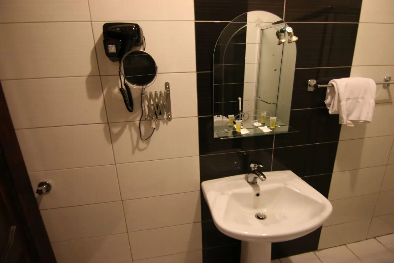제다 Al-Hamra Furnished Units 아파트 호텔